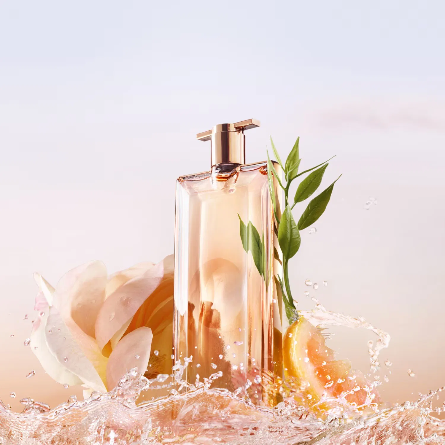 Дамская парфюмерная вода Idôle LANCÔME 50 мл — фото 3