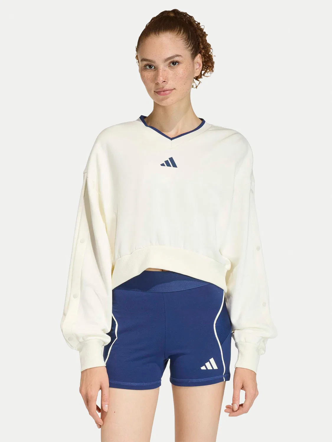 Женский свитшот свободного кроя Stadium Adidas, белый