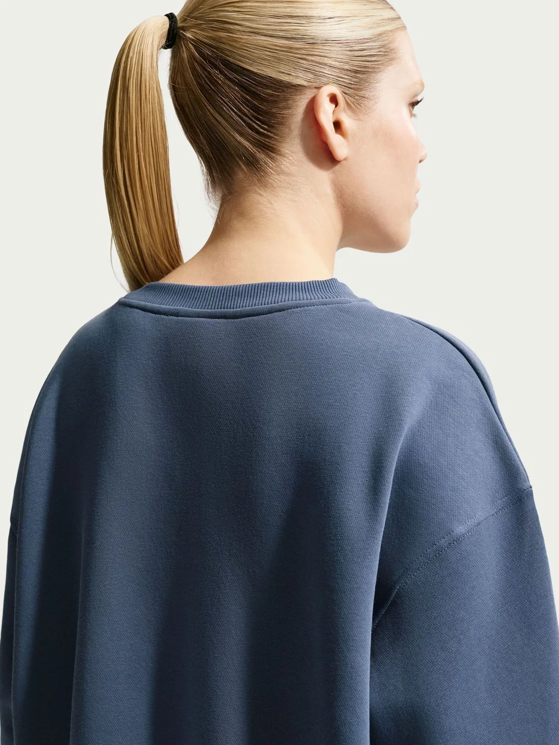 Свитшот Nike Sportswear Phoenix Fleece, модель Tennis Nike, Diffused Blue — фото 4
