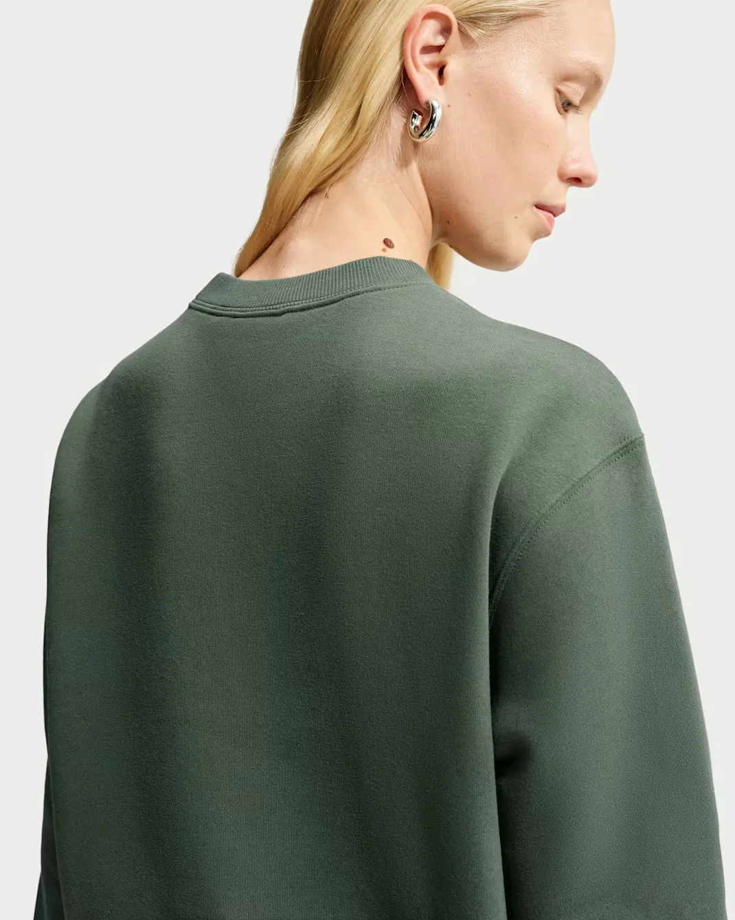 Women's Crew Nike Studio Fleece Medium Weight, Camo Green/Sail — фото 2