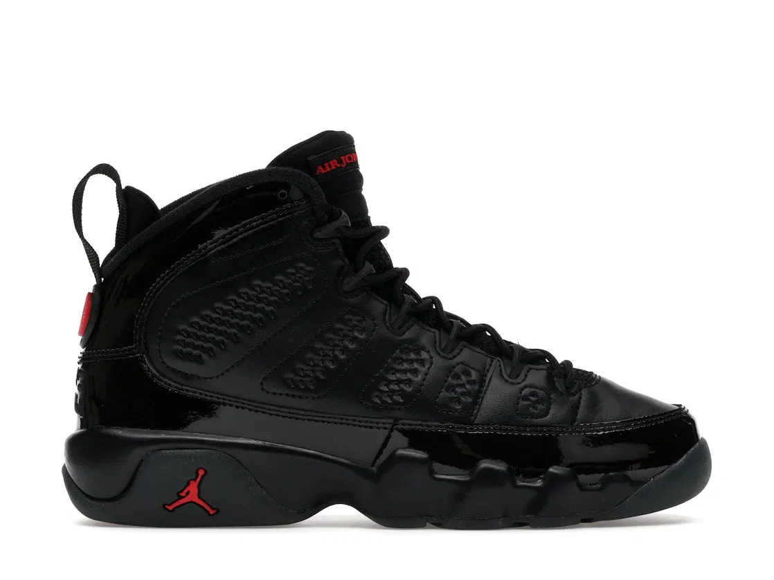 Детские кроссовки Lifestyle с патентной кожей Jordan 9 Retro, Black/University Red-Anthracite