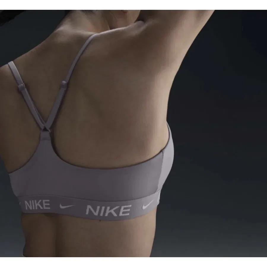 Спортивный бюстгальтер с регулируемыми бретелями Nike Indy Light-Support, Фиолетовый — фото 4
