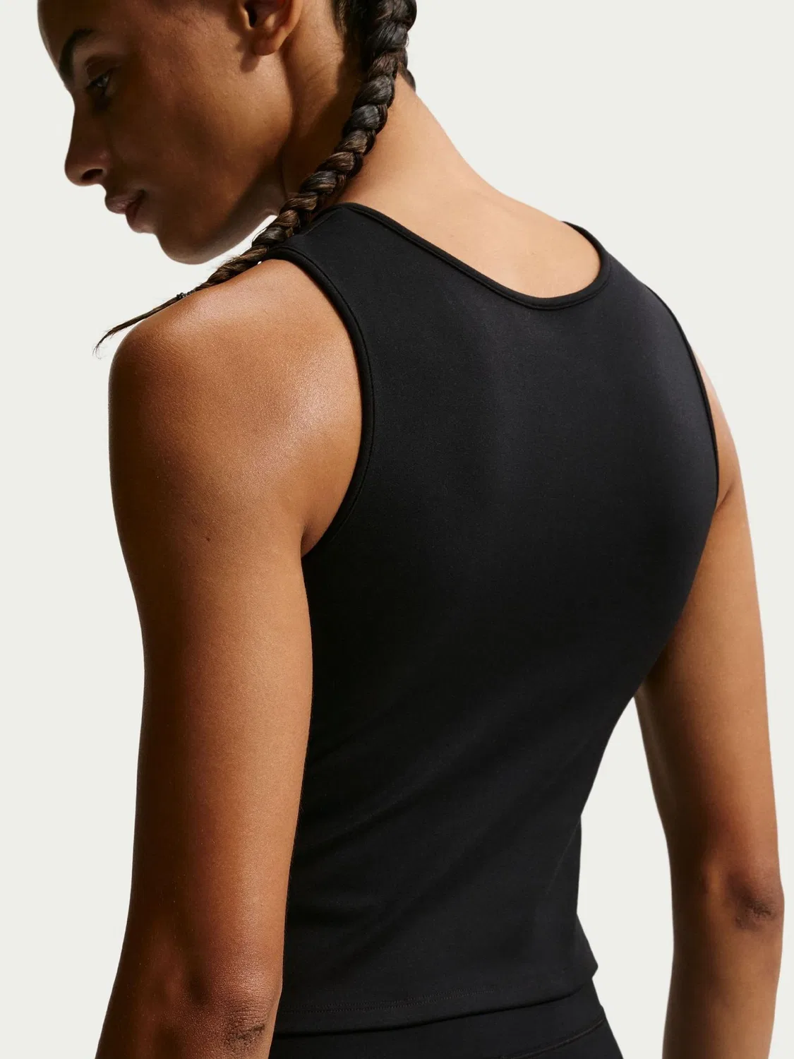 Топ Nike One Dri-FIT с закрученной деталью Nike, черный — фото 2