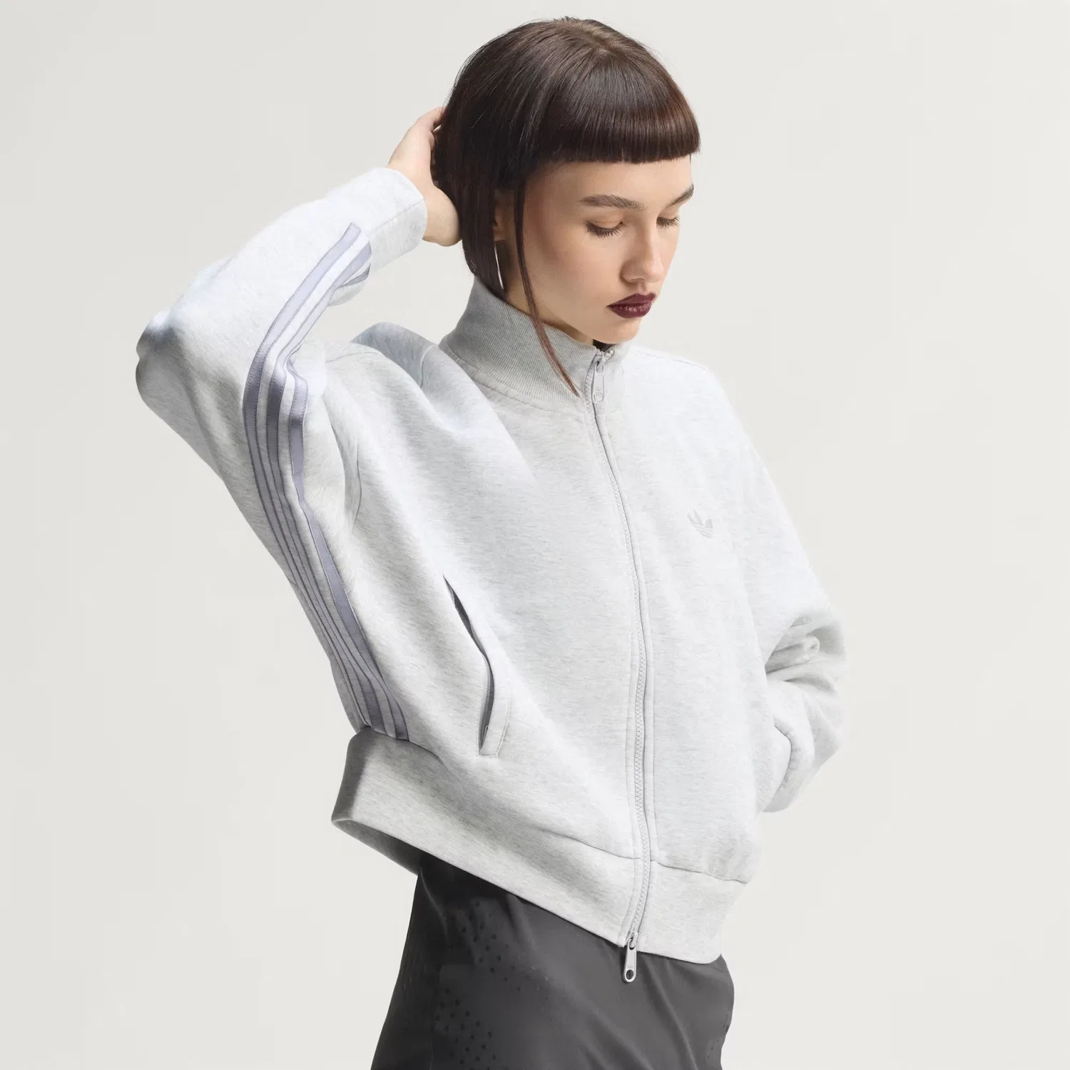 Женская куртка на молнии оверсайз Spacer Tracktop Adidas Originals, светло-серый меланж