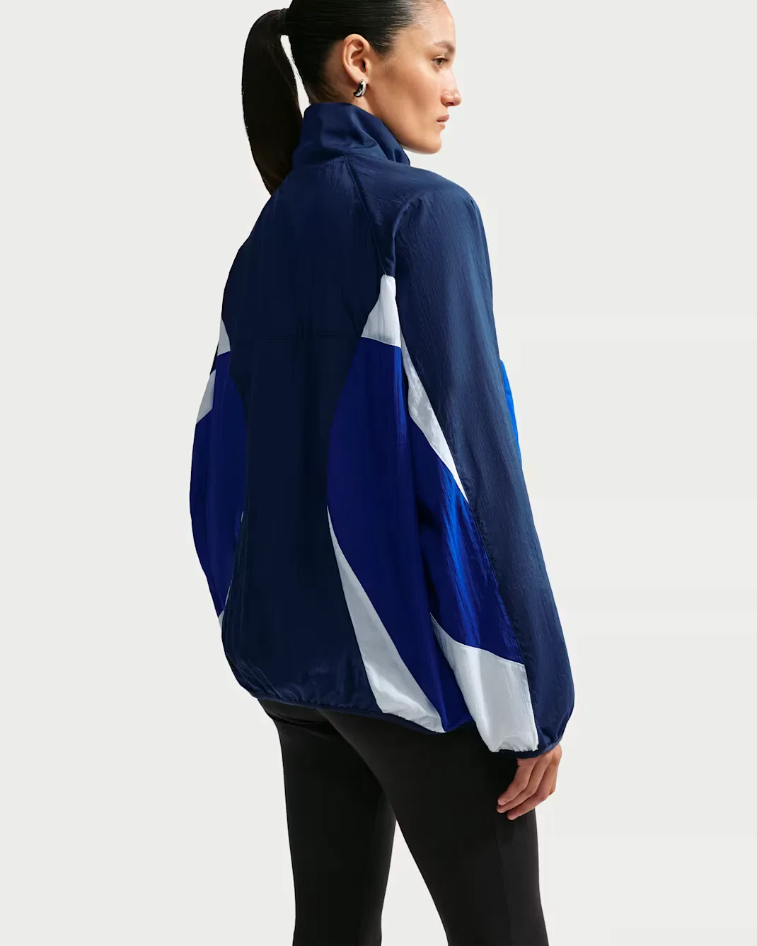 Женская спортивная куртка оверсайз Nike Sportswear, Midnight Navy/Old Royal/White/White — фото 2