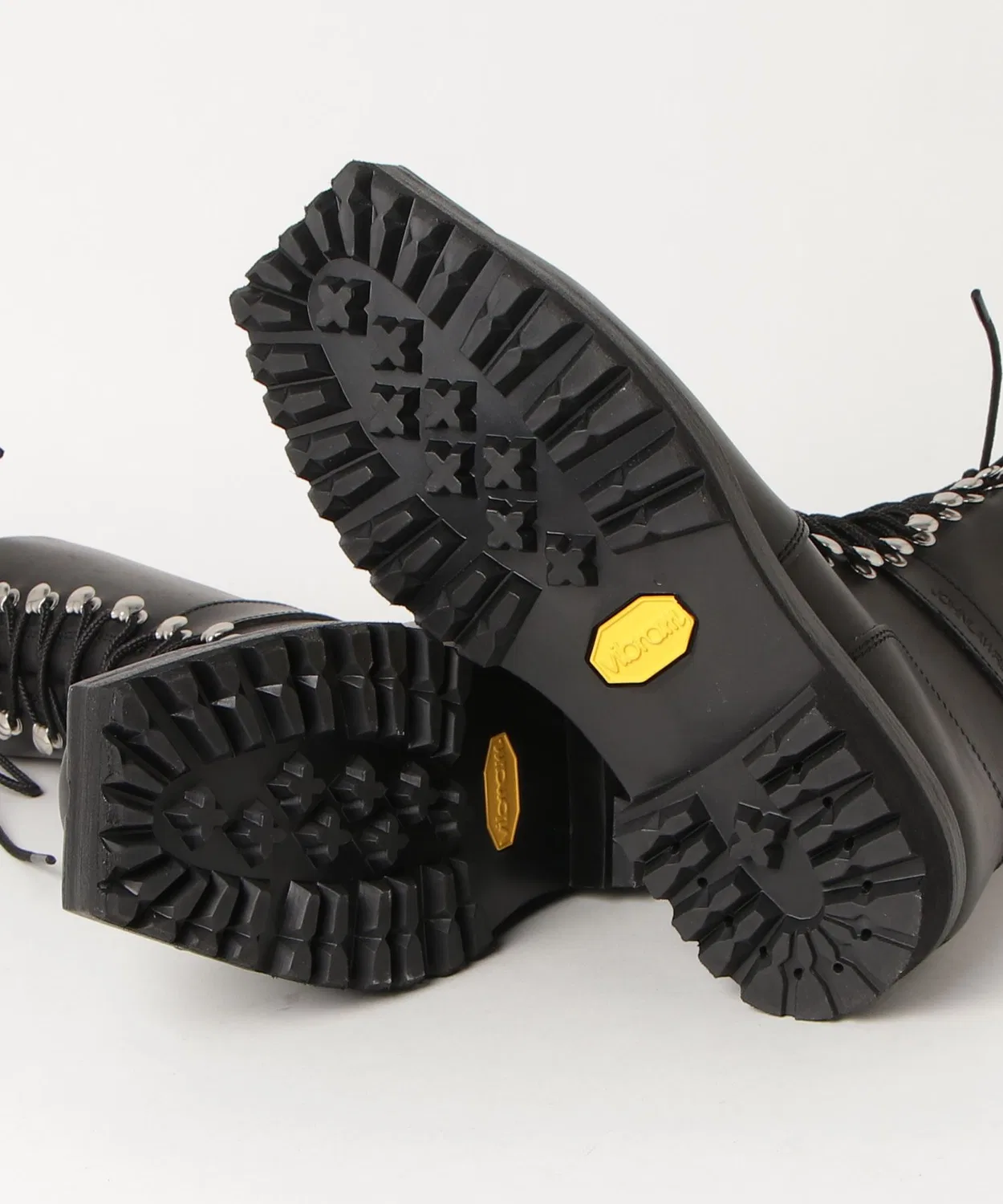 Ботинки комбат с металлическим носком Vibram кожаные чёрные — фото 3