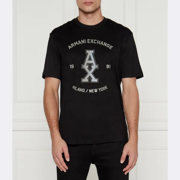 

Футболка стандартного кроя Armani Exchange, черный