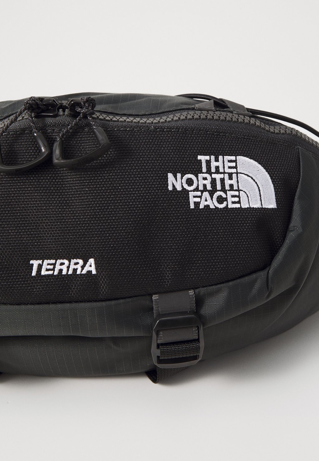 

Поясная сумка TERRA LUMBAR 6L UNISEX The North Face, серый