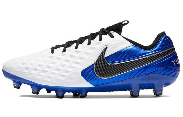 

Мужские футбольные кроссовки Nike Legend