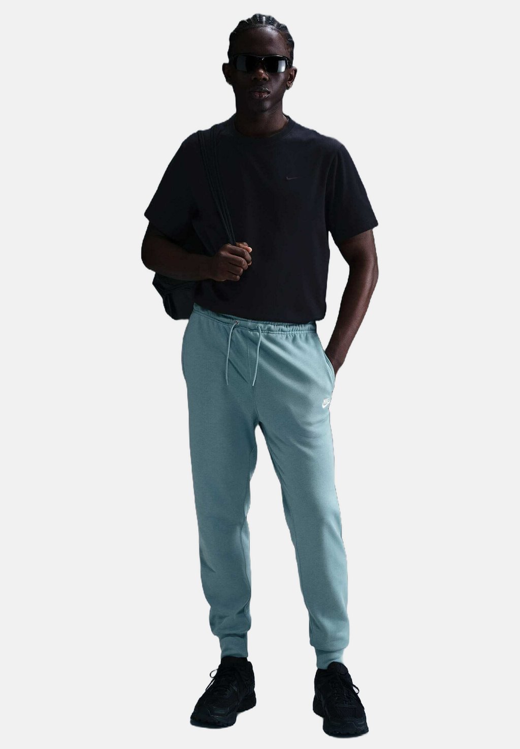 

Спортивные штаны JOGGER Nike Sportswear, бирюзовый