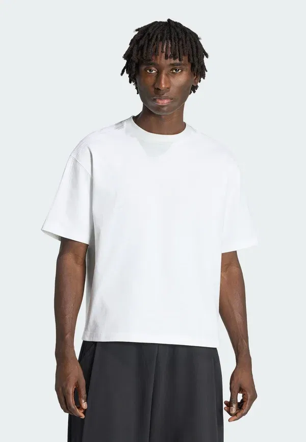 Футболка базовая Adidas Originals N5398, белый