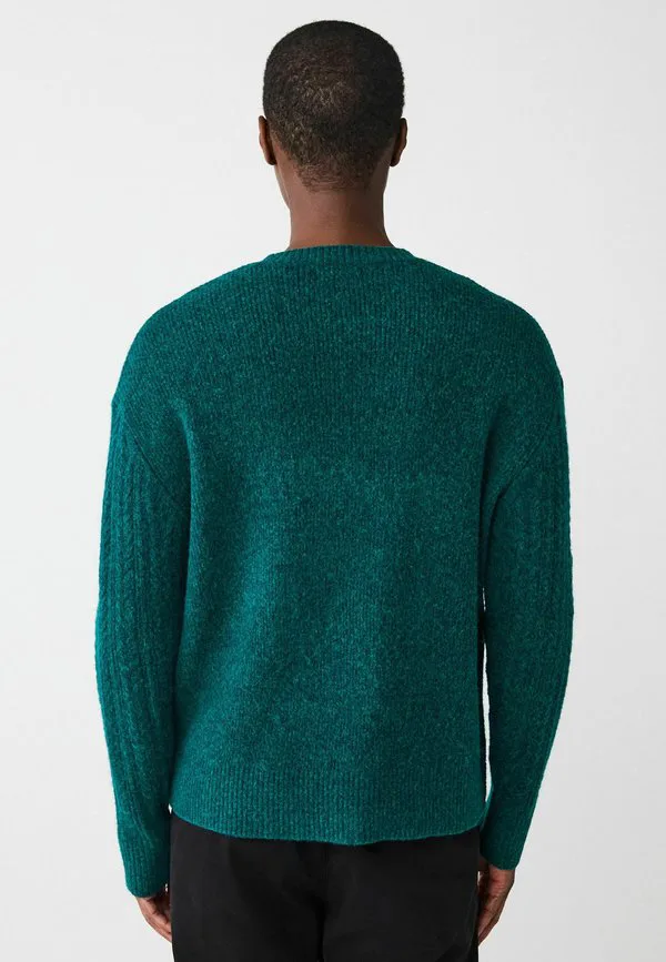 Уютный джемпер свободного кроя с круглым вырезом и косами. Next, Teal Blue — фото 3