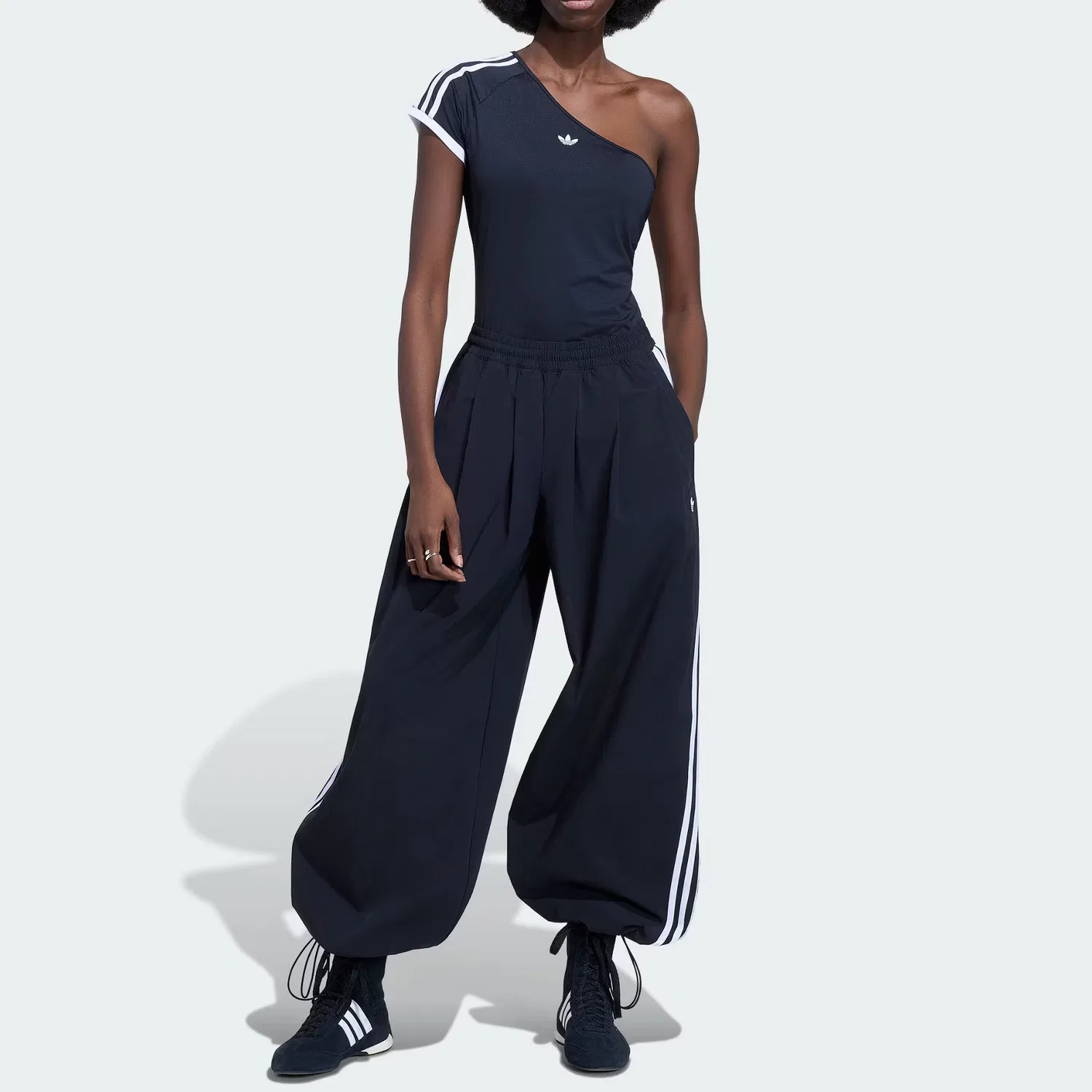 Спортивные штаны ADILENIUM для женщин Adidas Originals, Black — фото 3