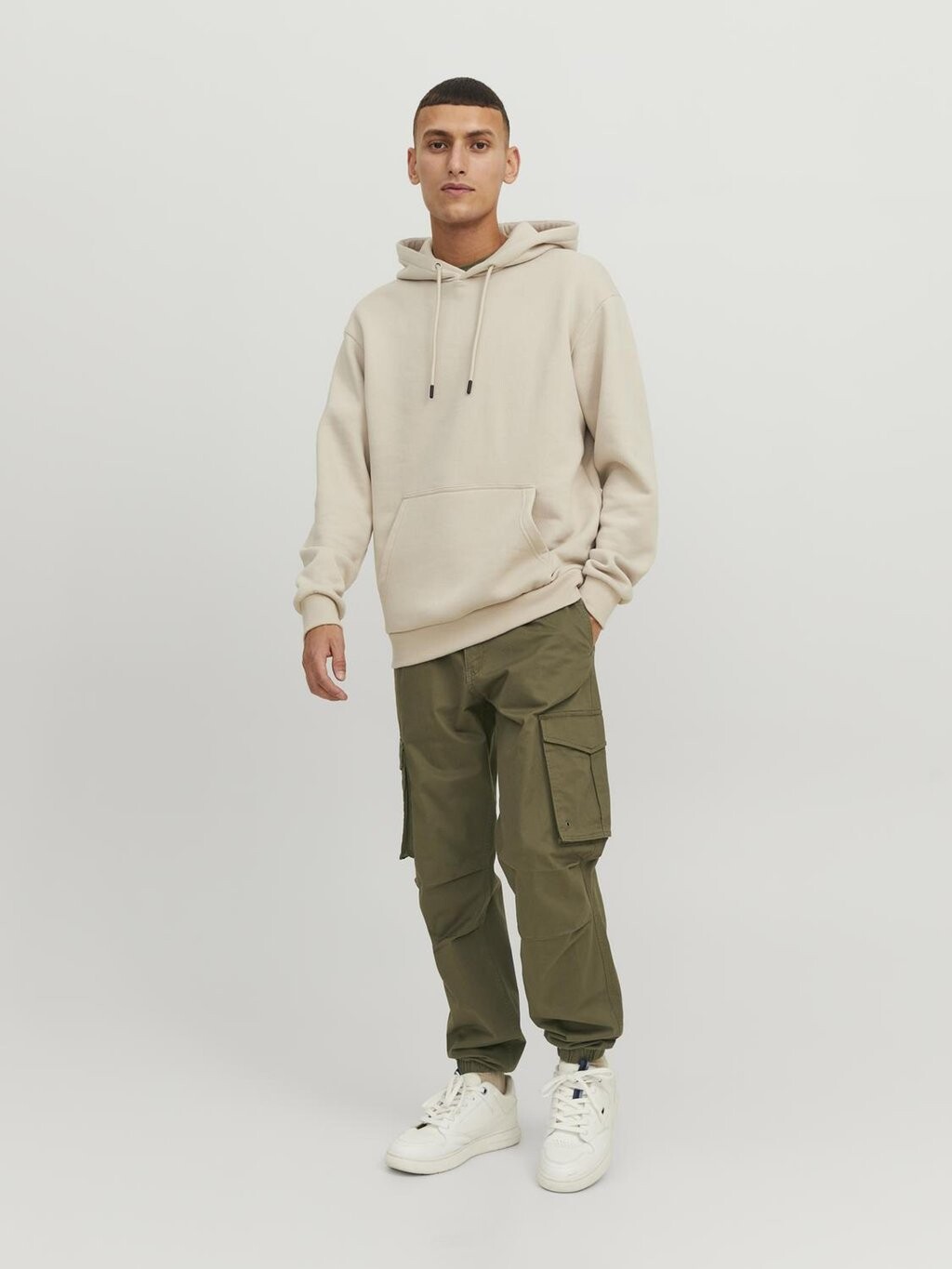 

Брюки с боковыми карманами Jpstkane Jjnoah Cuffed Jack & Jones, оливковая ночь
