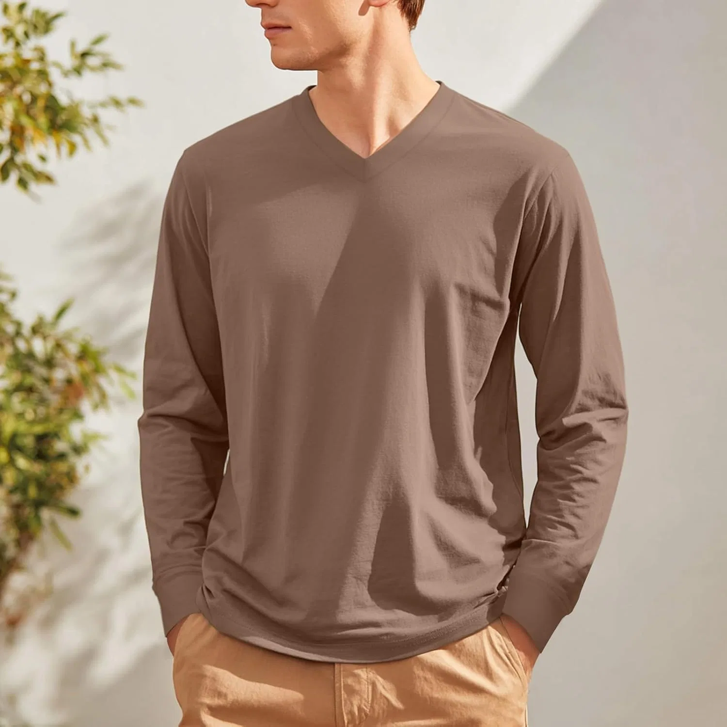 Мужская футболка с длинным рукавом V-образным вырезом, 2-light Brown — фото 3