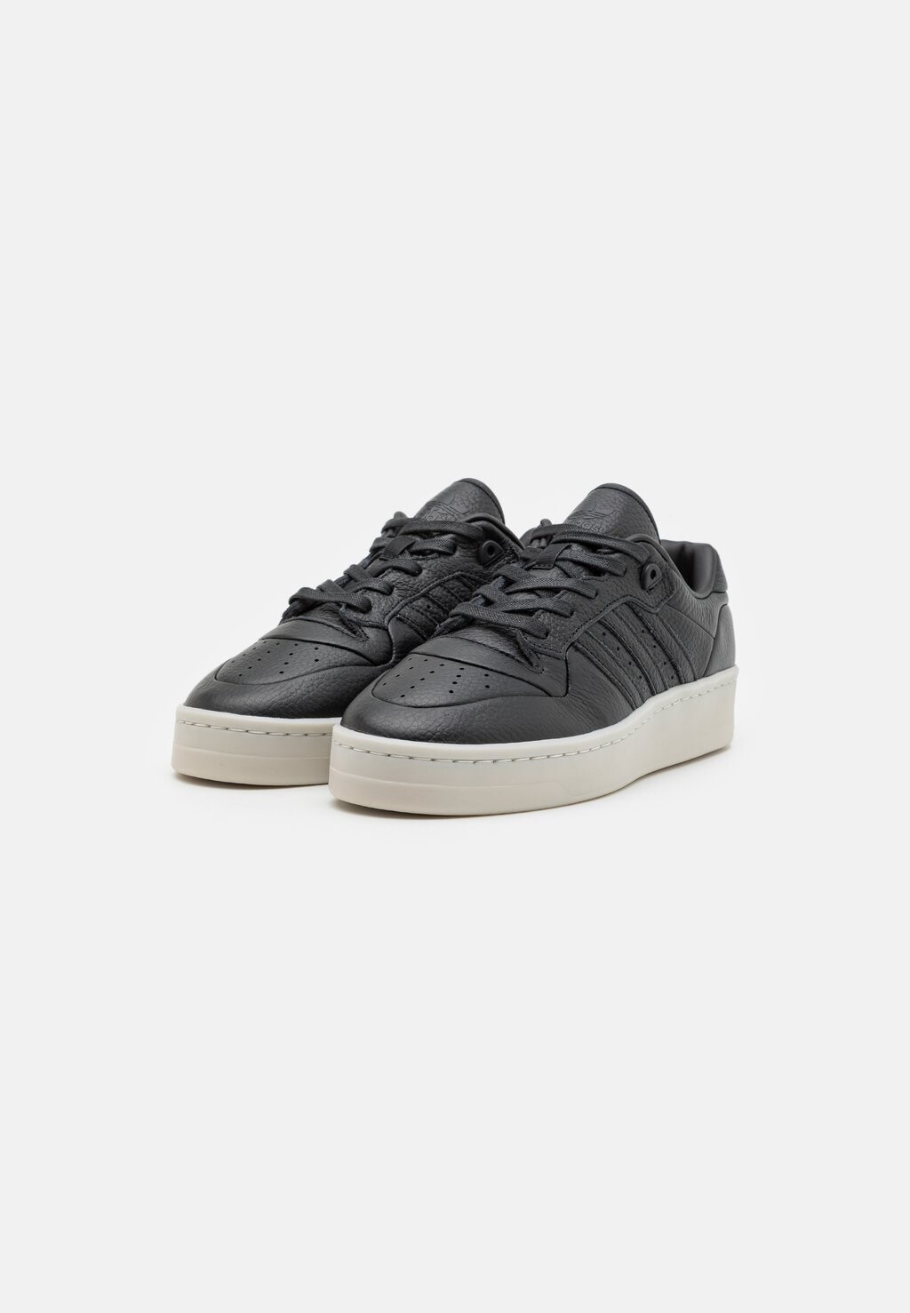 

Кроссовки на шнуровке RIVALRY LUX LOW adidas, черный