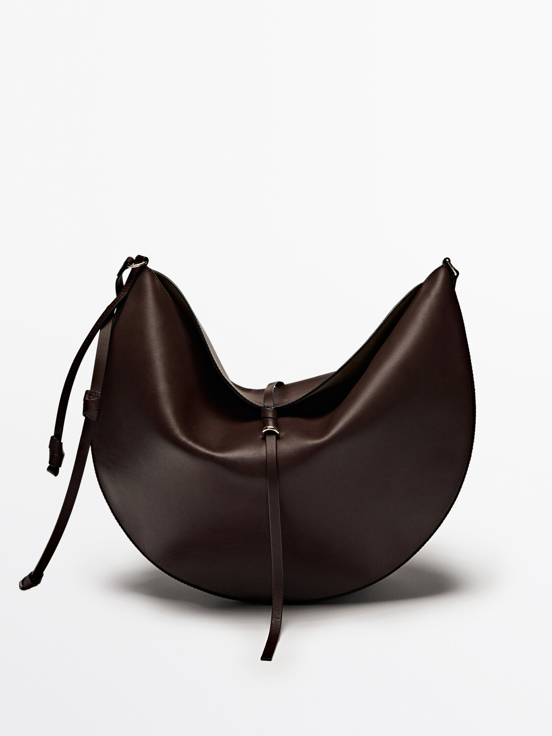 

Сумка полумесяц из кожи наппа Massimo Dutti, коричневый