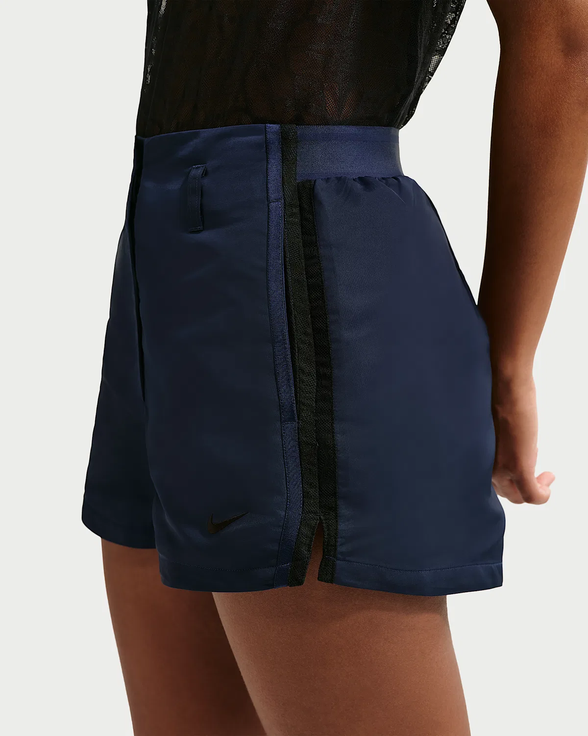 Женские шорты Nike Sportswear с высокой посадкой, 2", Midnight Navy/Black/Black — фото 3