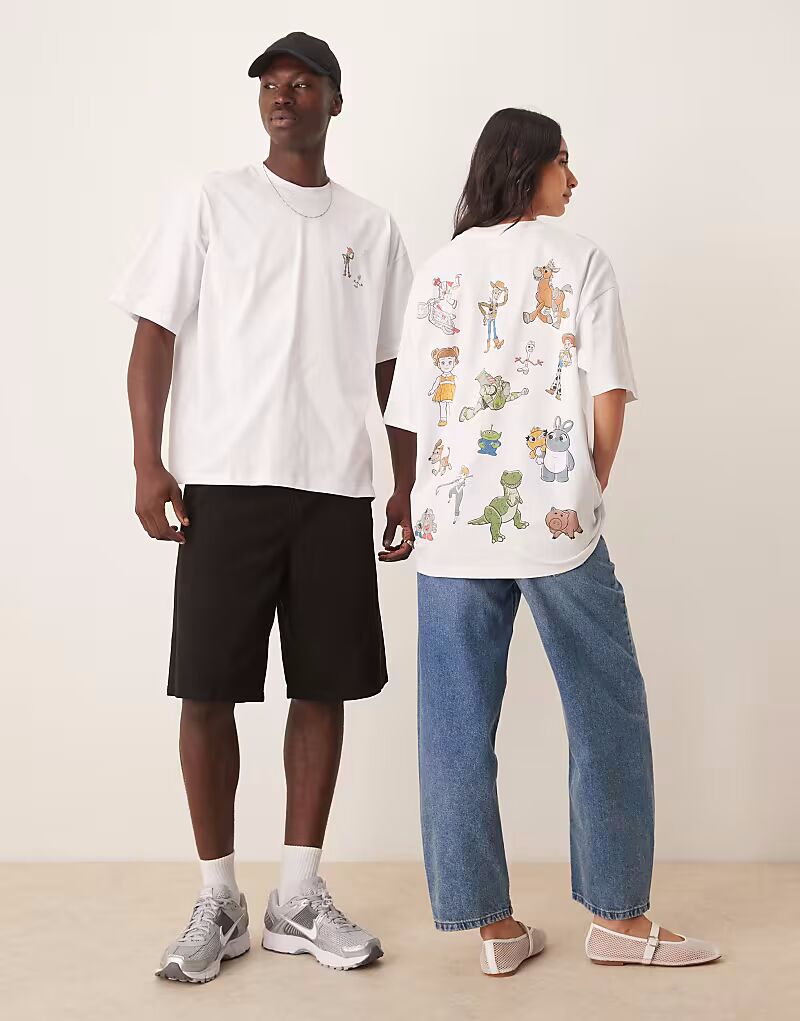 

Футболка унисекс оверсайз ASOS DESIGN Disney Pixar с принтом персонажей «История игрушек» белого цвета