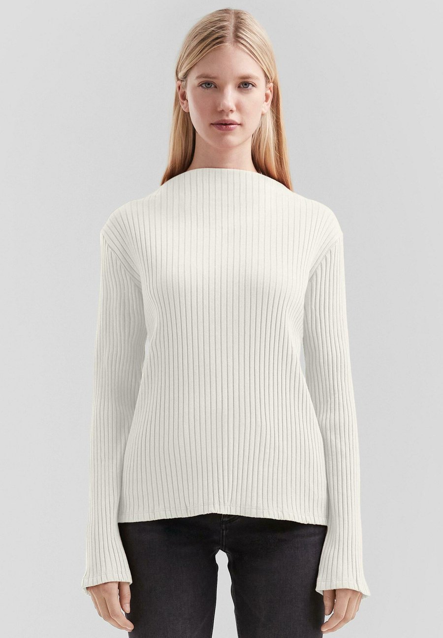 

Топ QS Long sleeved top, Creme/Off-White