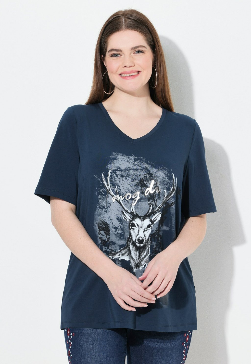 

Футболка с принтом DEER SHORT SLEEVE GRAPHIC TEE Ulla Popken, темно-синий