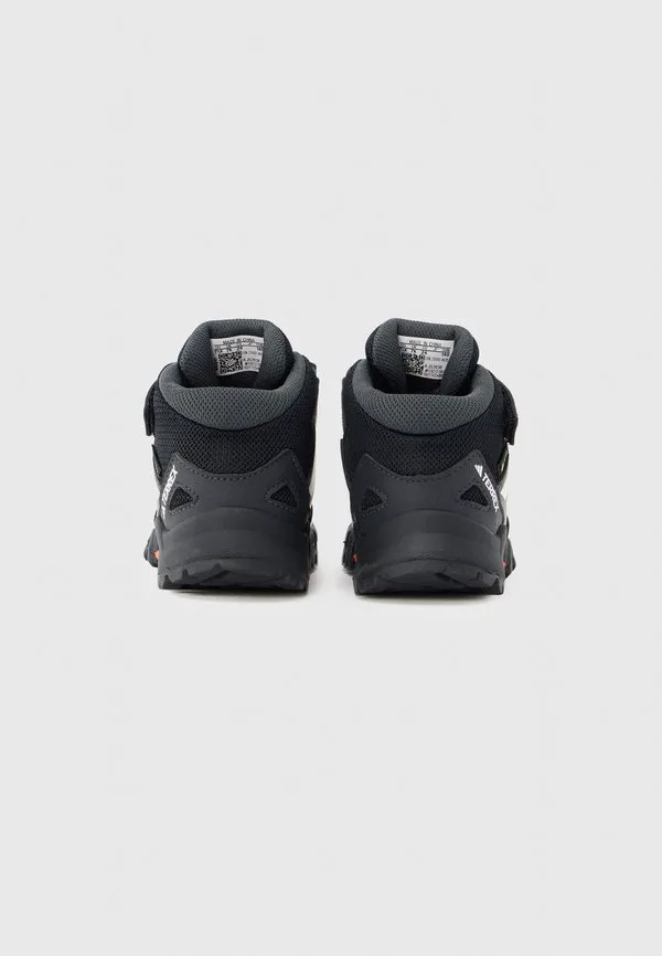 Унисекс прогулочные кроссовки skychaser средней высоты Adidas Terrex, Core Black/White/Semi Impact Orange — фото 3
