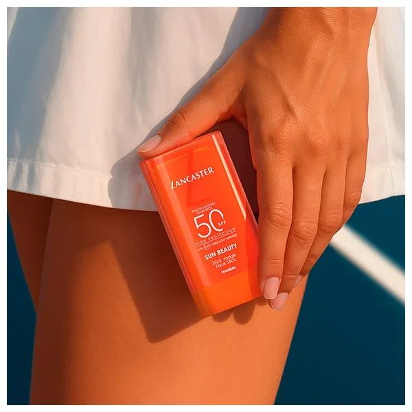 Солнцезащитный стик для лица Lancaster Sun Beauty SPF50 1 шт. LANCASTER — фото 4