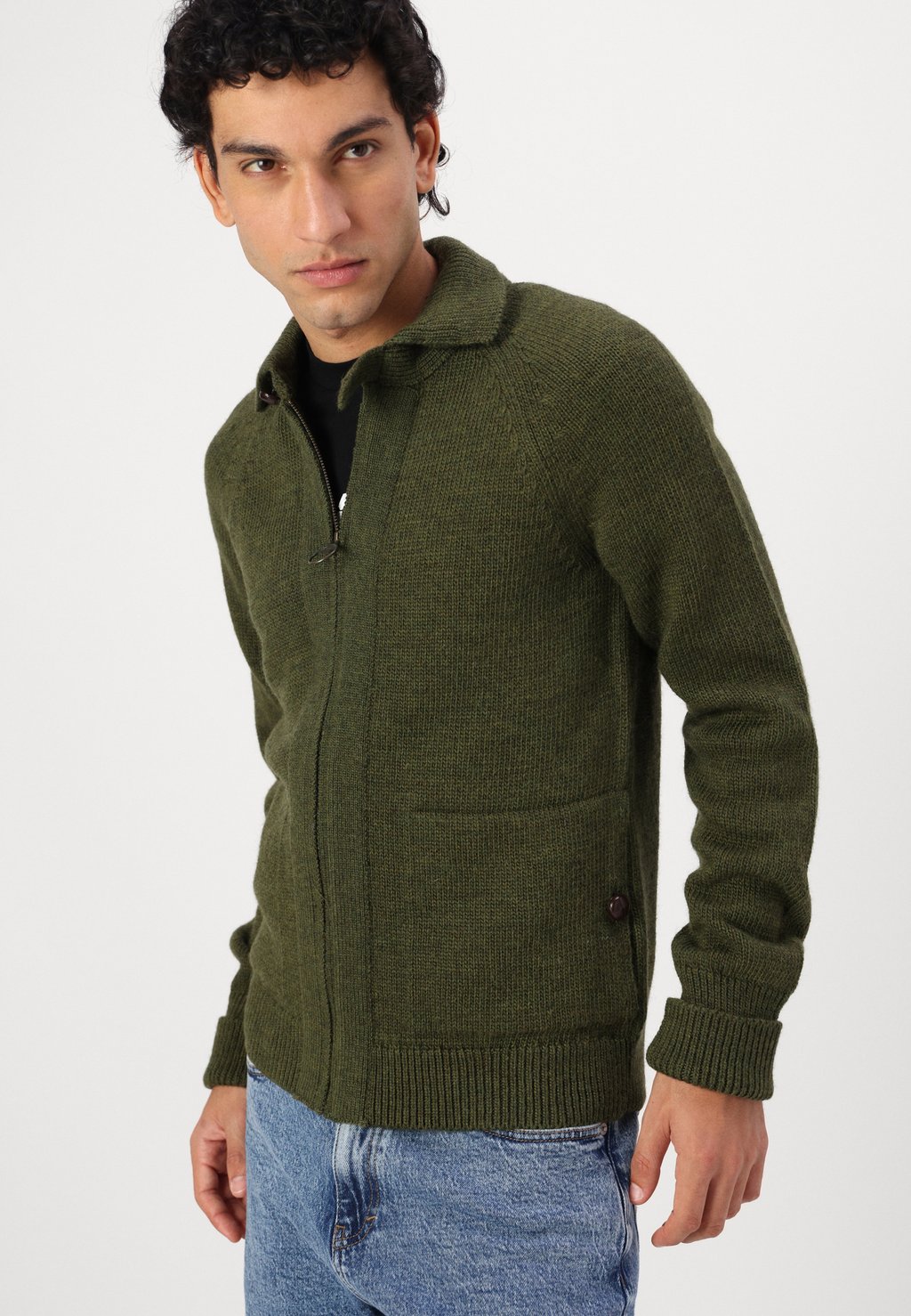 

Кардиган Barbour, оливковый