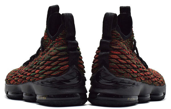 Кроссовки Nike LeBron 15 EP 'BHM', черный — фото 3