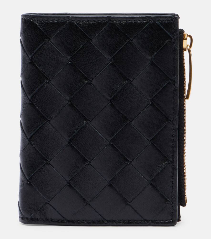 

Кожаный бумажник Intrecciato с двумя отделениями Bottega Veneta, Black/Gold