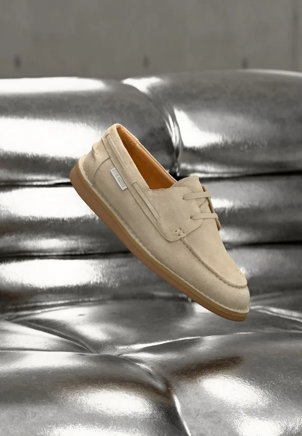 Лодочные туфли landrover Steve Madden, Taupe