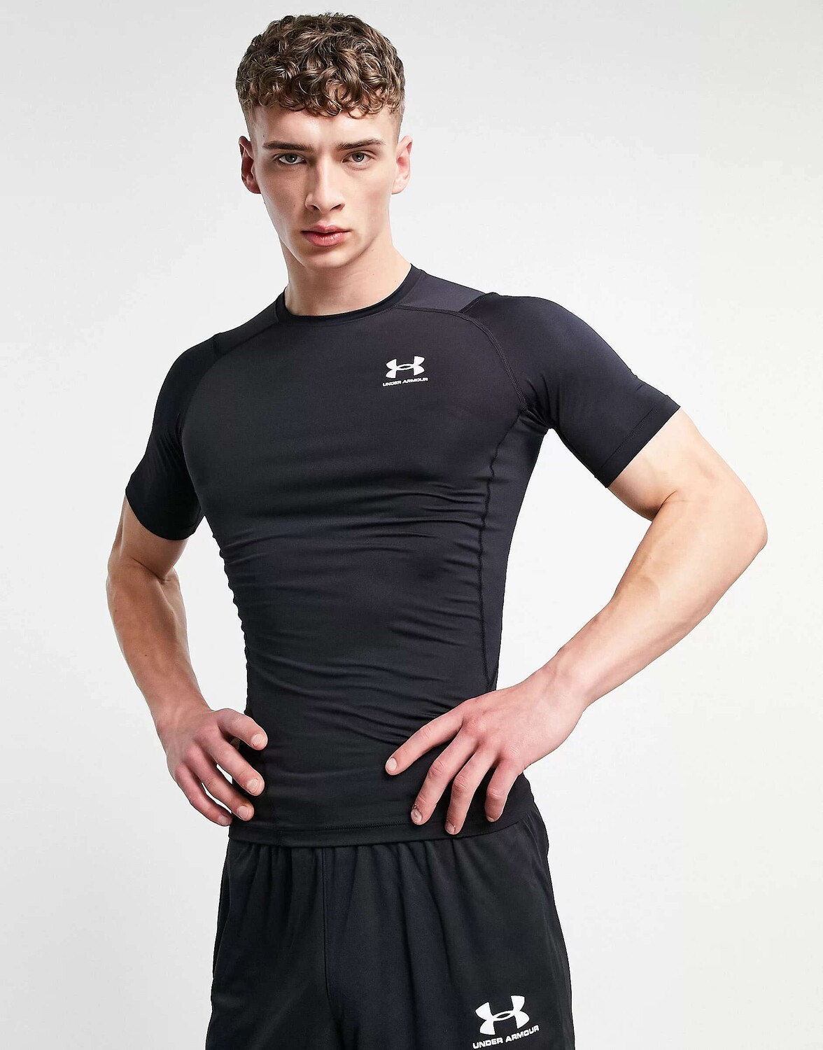 

Черная футболка Under Armour Training Heat Gear Comp