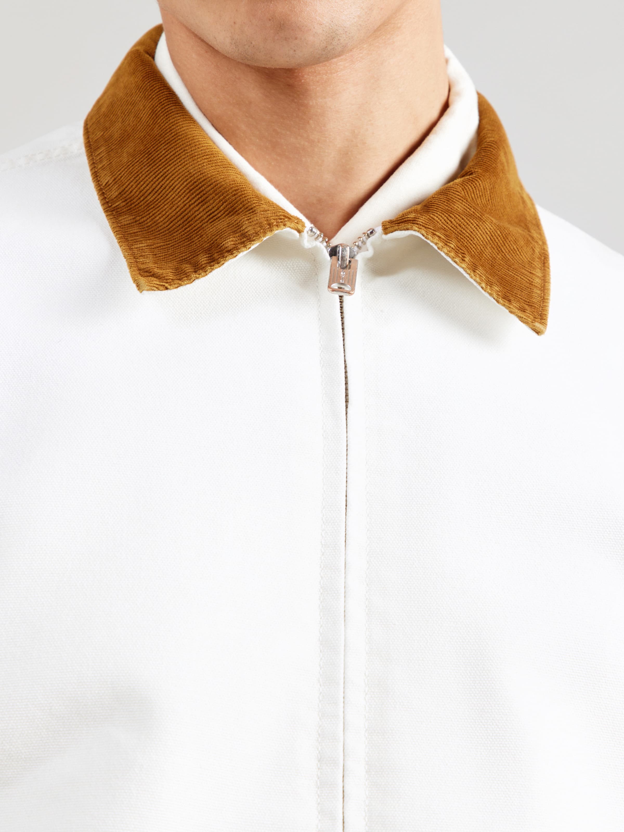 LEVI'S  Межсезонная куртка 'Mechanics Full-Zip Jacket' в белом цвете — фото 2