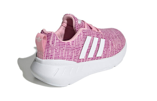 Кроссовки Swift Run 22 Adidas, розовый — фото 4