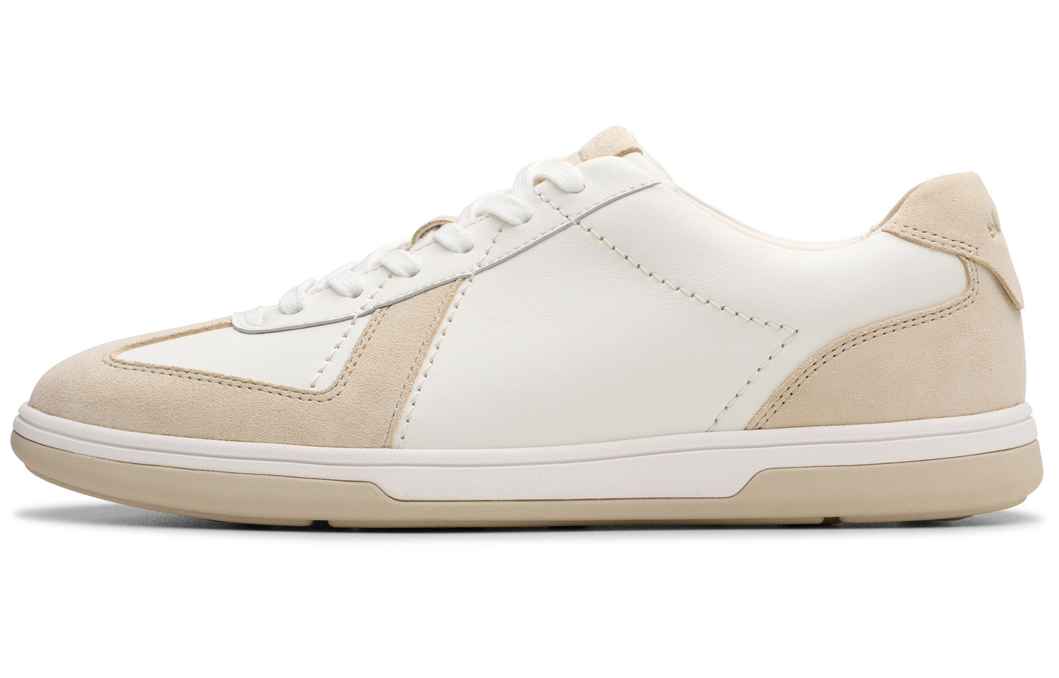 

Clarks Кроссовки для скейтбординга Qilu Craftravel Met Slip-Resistant Low-Top, белые, мужские