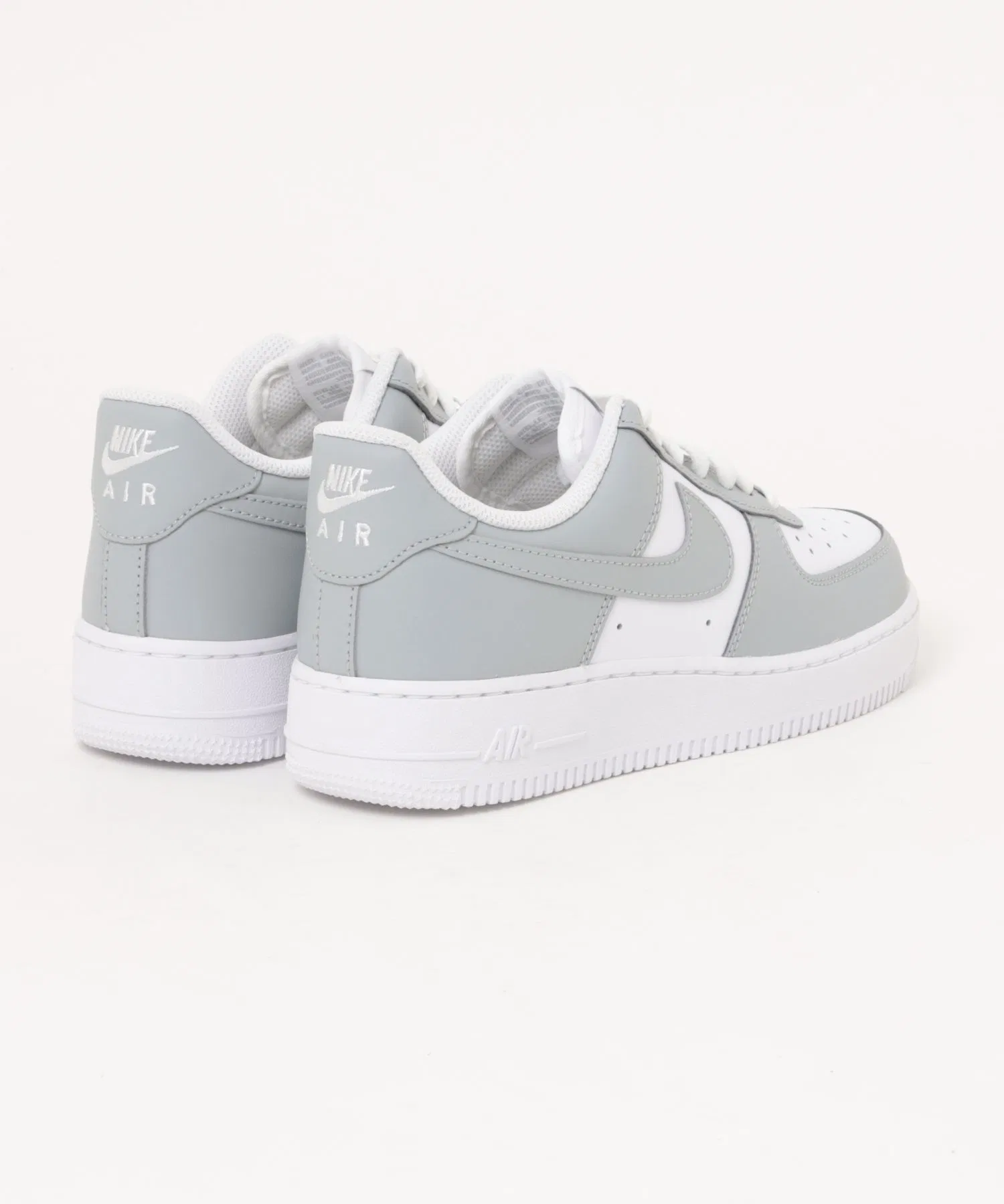 Мужские кроссовки из натуральной кожи Air Force 1 '07 NIKE белые — фото 2