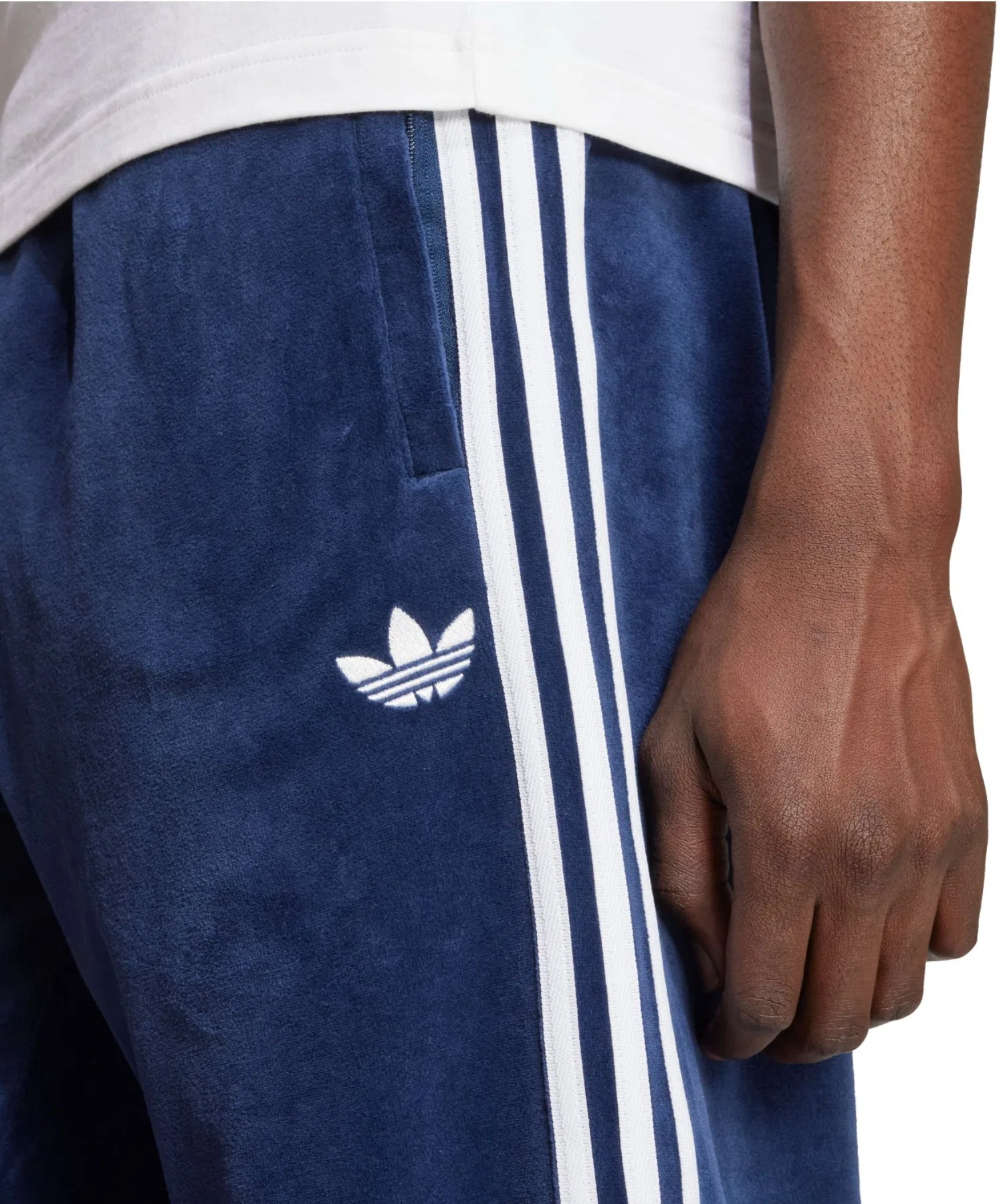 Мужские брюки adidas SST ADICOLOR VELOUR TRACK PANT — фото 4