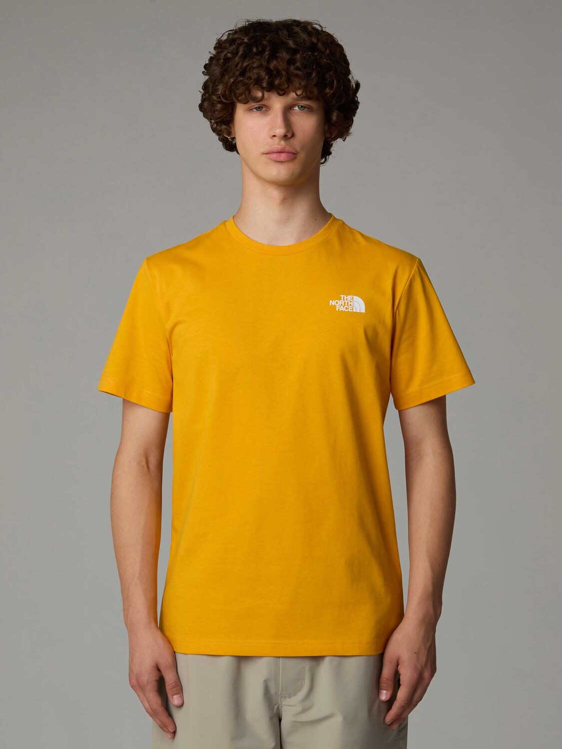 

Футболка The North Face M S/S REDBOX TEE, желтый