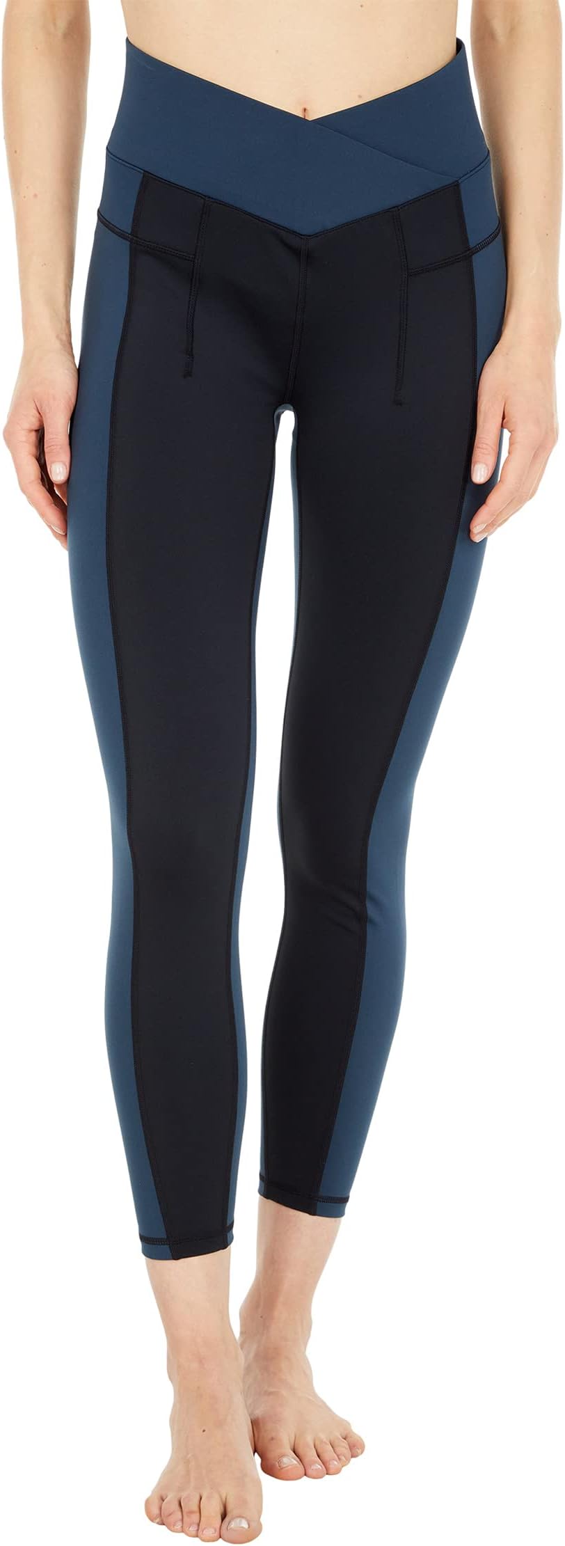 

Женские леггинсы Rebel FP Movement, Black/New Navy