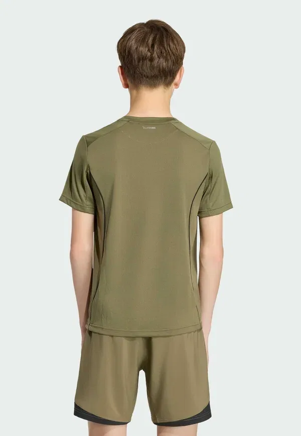 Футболка спортивная Adidas Sportswear Tech Apparel Climacool T-Shirt, оливковый страта рефлектив сильвер — фото 2