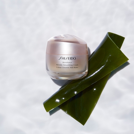 Крем для лица Shiseido — Дневной и ночной против морщин для всех типов кожи Benefiance Wrinkle Smoothing Cream, 50 мл — фото 3