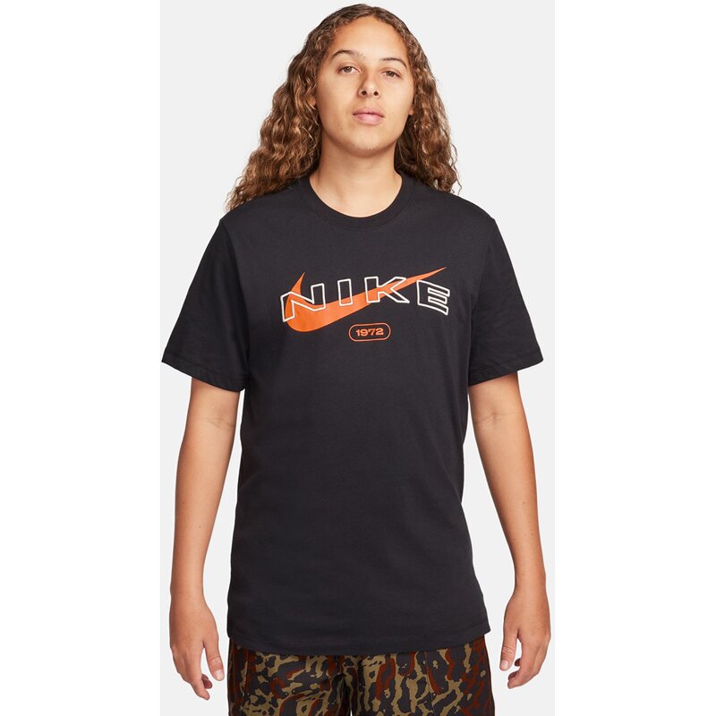

Shirt m nsw tee club ssnl hbr Nike, черный