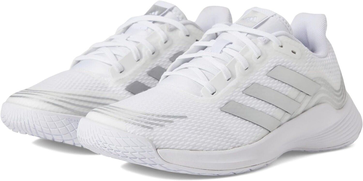 

Кроссовки Adidas Novaflight Primegreen, цвет White/Silver Metallic/White