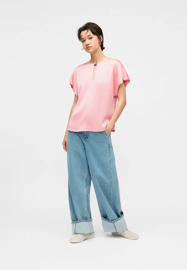 Плиссированная блузка с фурнитурой Calvin Klein, Aloha Pink — фото 2