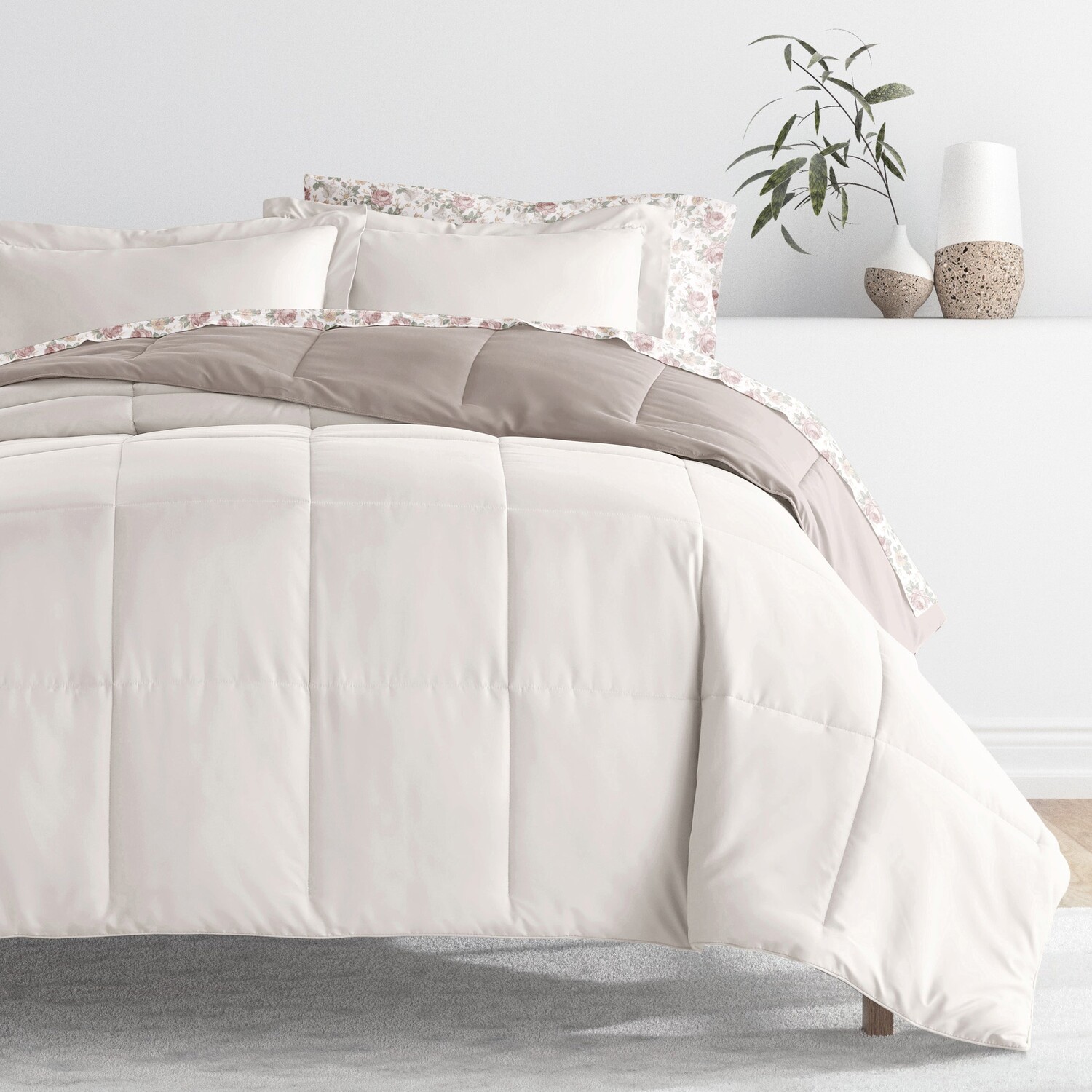 

Комплект постельного белья, комплект двусторонних одеял ienjoy Home, цвет Natural / Latte