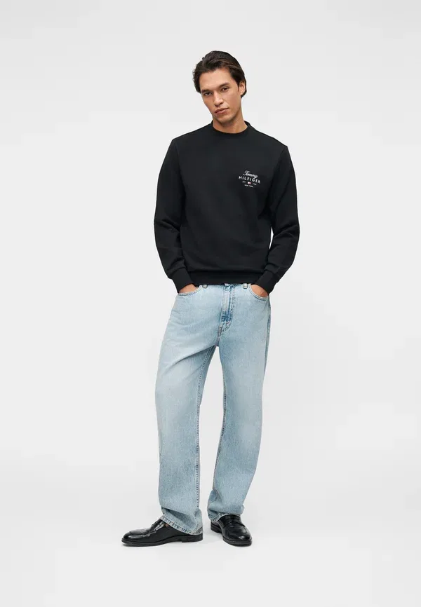 Толстовка Tommy Hilfiger Script Stack Brand Love, черный — фото 2