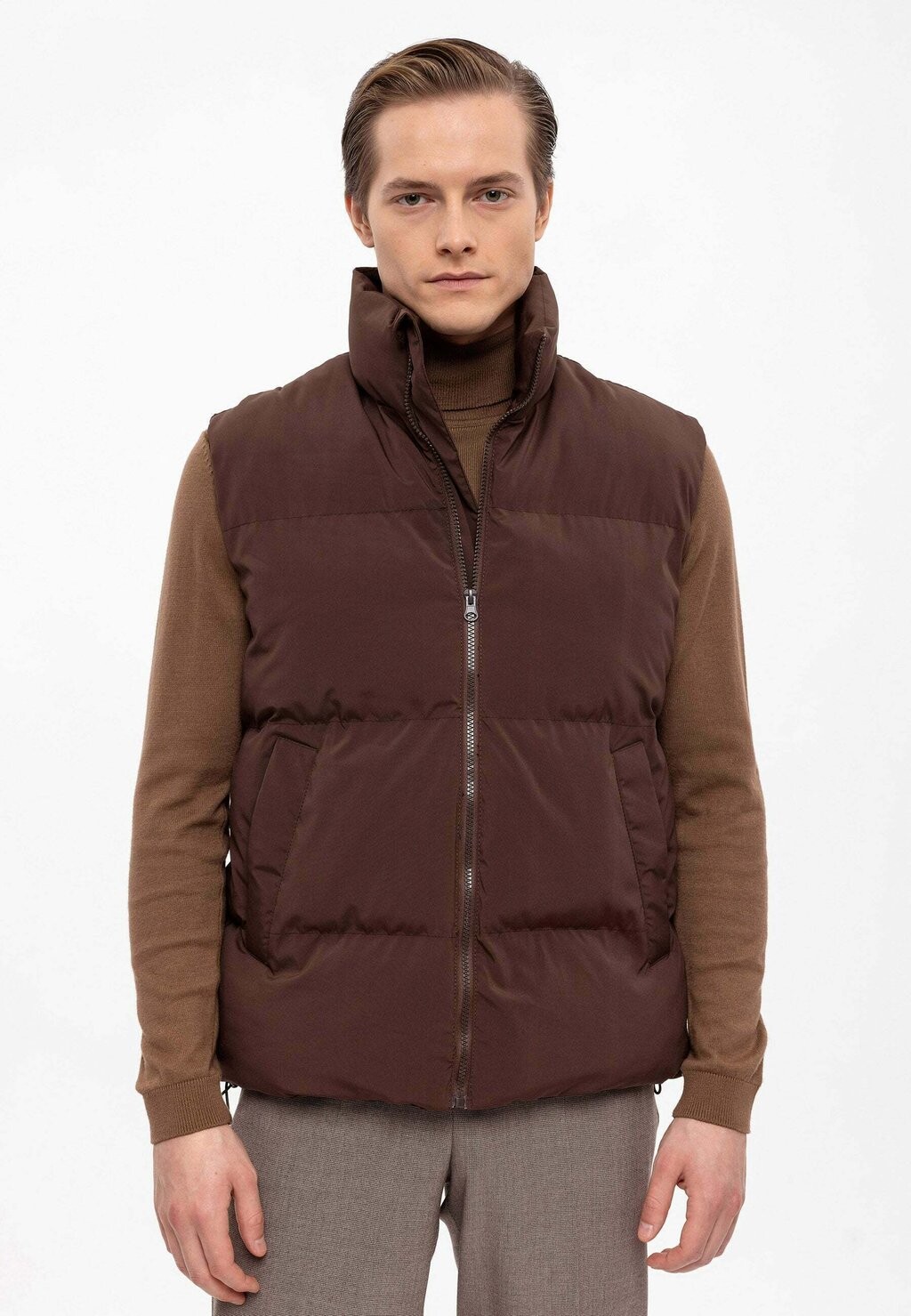 

Жилет PUFFER Antioch, цвет brown