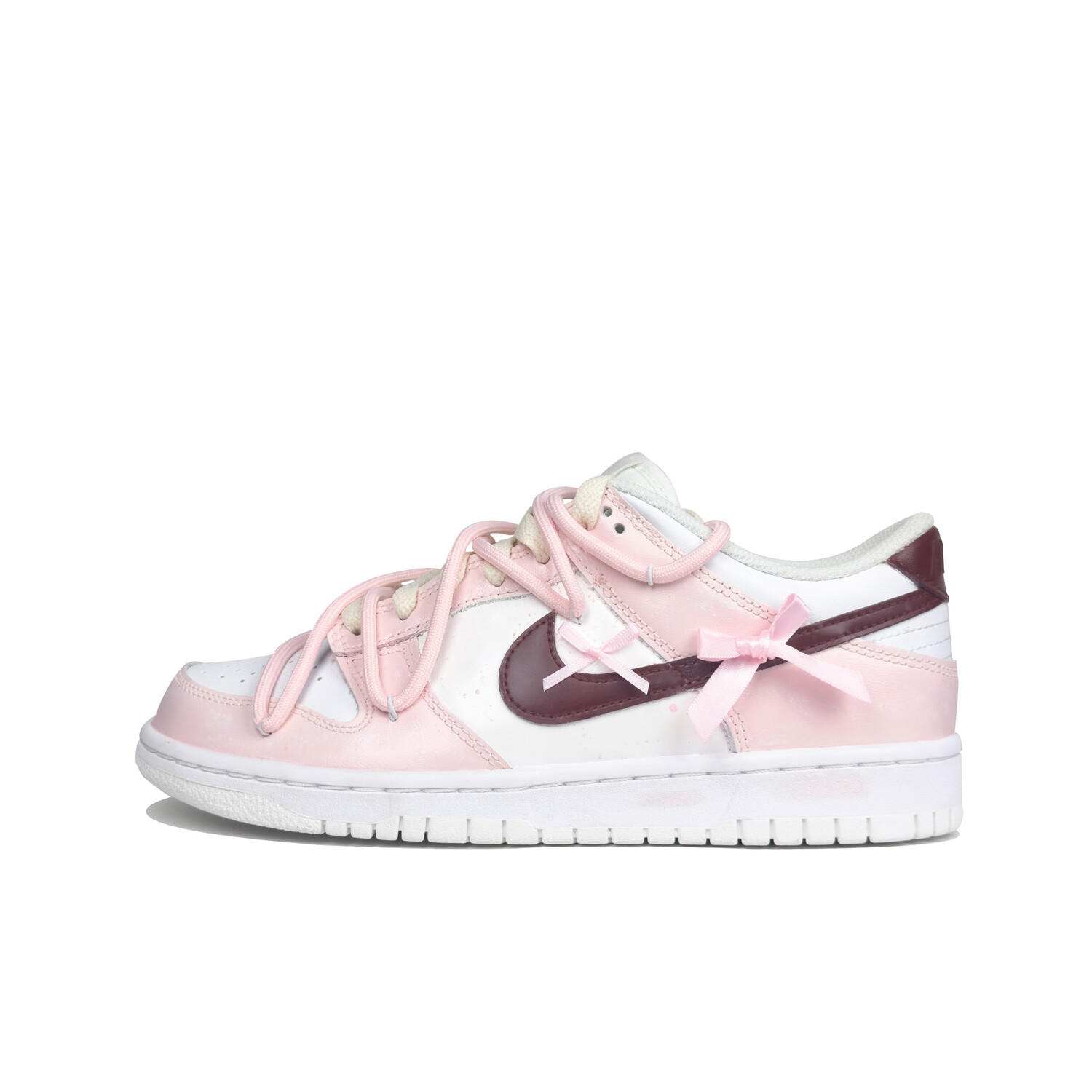 

Кроссовки Nike Dunk Skateboarding Shoes Women's Low-top White/pink/red, розовый