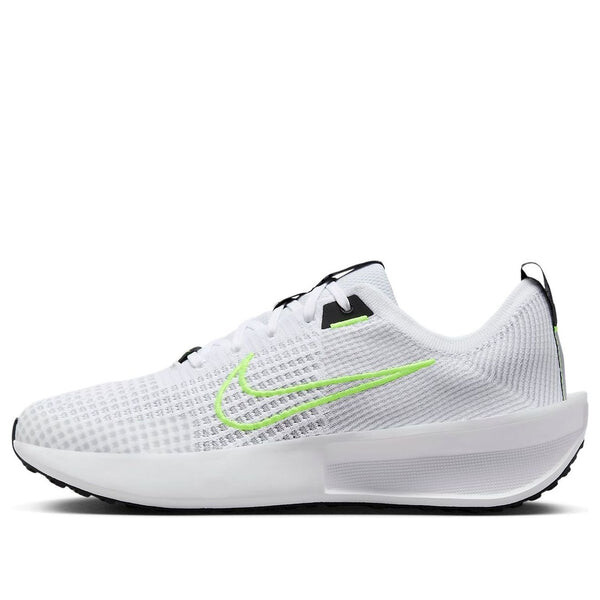

Кроссовки взаимодействуют бег Nike, белый
