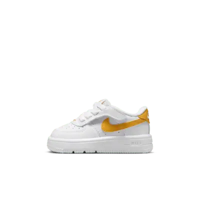 

Кроссовки Nike Force 1 Low EasyOn, цвет White/White/University Gold